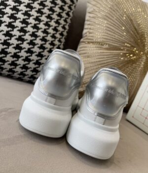 McQUEEN SNEAKER