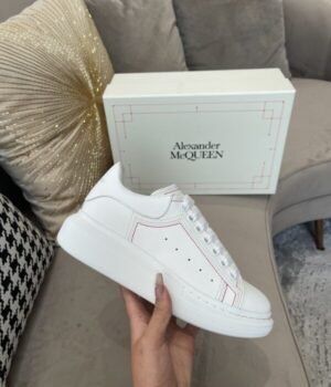 McQUEEN SNEAKER