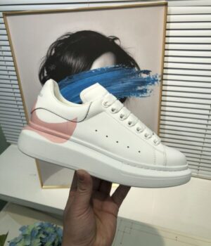 McQUEEN SNEAKER