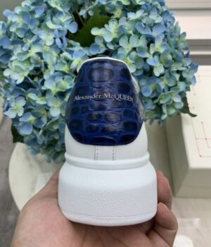 McQUEEN SNEAKER