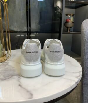 McQUEEN SNEAKER