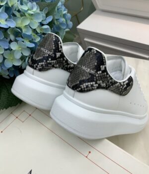 McQUEEN SNEAKER