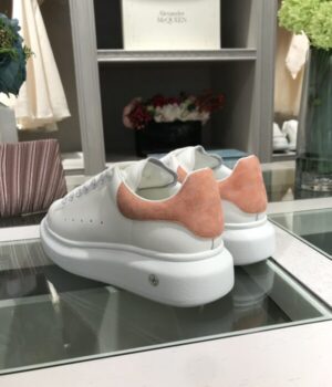 McQUEEN SNEAKER