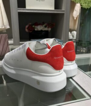 McQUEEN SNEAKER
