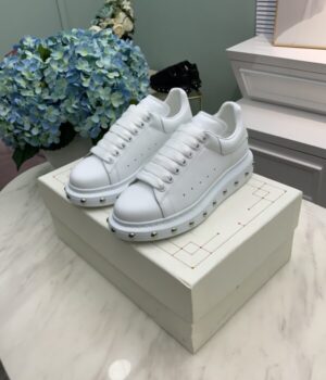 McQUEEN SNEAKER