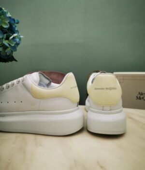 McQUEEN SNEAKER