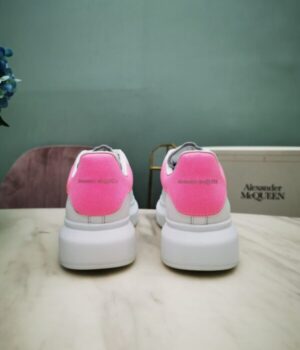 McQUEEN SNEAKER
