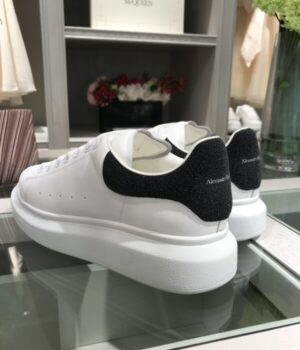 McQUEEN SNEAKER