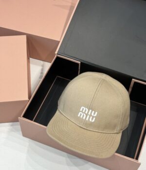 MIU MIU CAP
