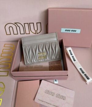 MIU MIU CARD HOLDER