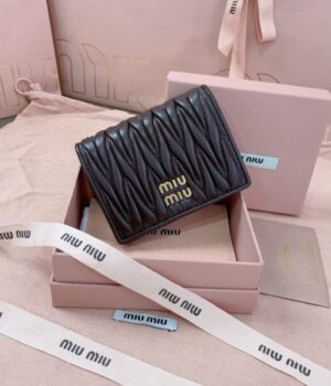 MIU MIU WALLET