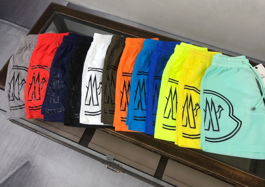 MONCLER SHORTS - Image 3