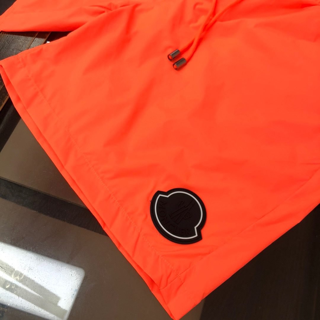MONCLER SHORTS - Image 7