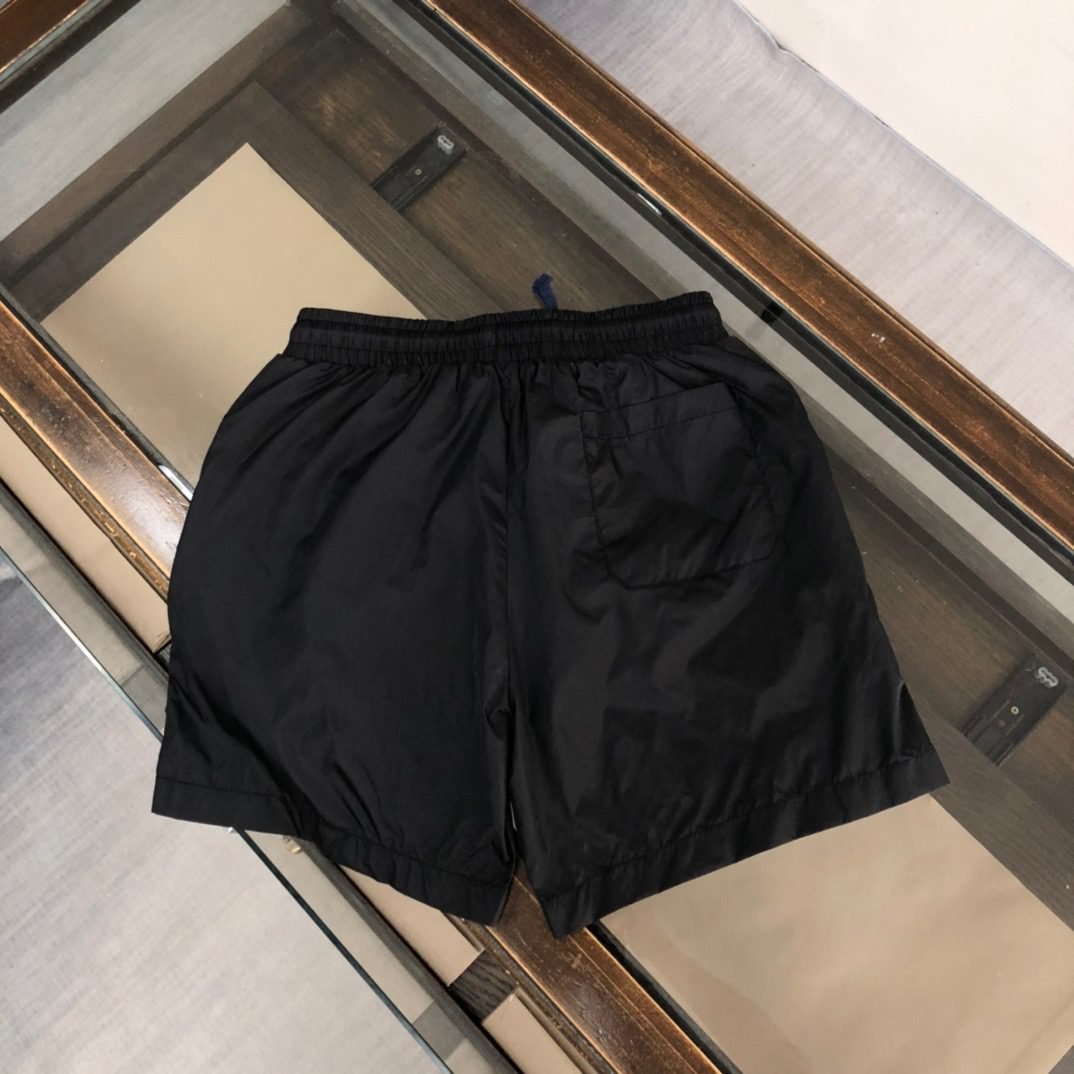 MONCLER SHORTS - Image 5