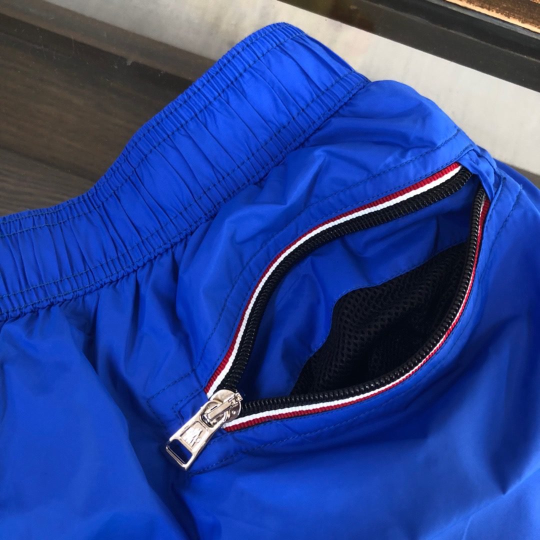 MONCLER SHORTS - Image 5