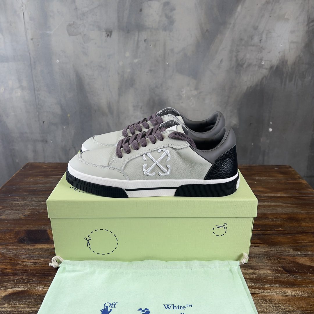 OFF-WHITE SNEAKER - Image 2