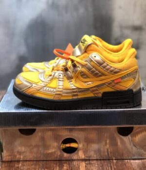 OFF-WHITE SNEAKER