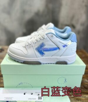 OFF-WHITE SNEAKER