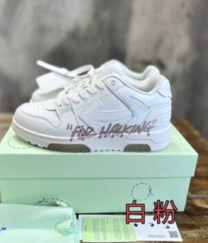 OFF-WHITE SNEAKER
