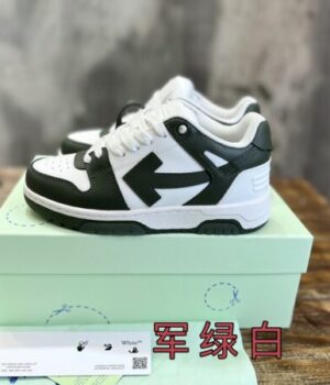 OFF-WHITE SNEAKER