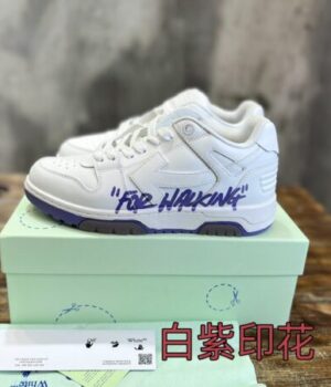 OFF-WHITE SNEAKER
