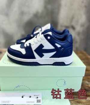 OFF-WHITE SNEAKER