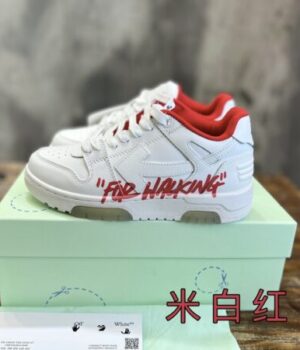 OFF-WHITE SNEAKER