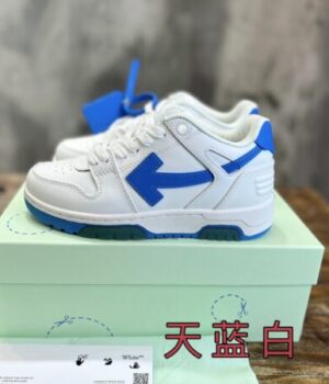 OFF-WHITE SNEAKER