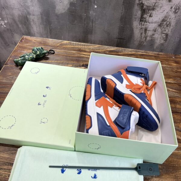 OFF-WHITE SNEAKER - Image 4