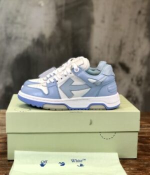 OFF-WHITE SNEAKER