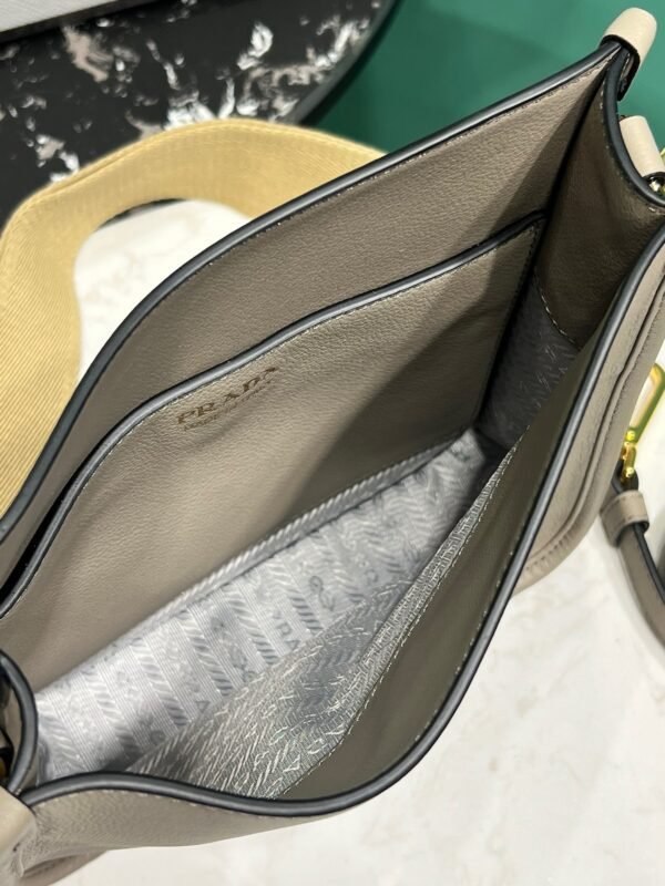 PRADA BAG - Image 6