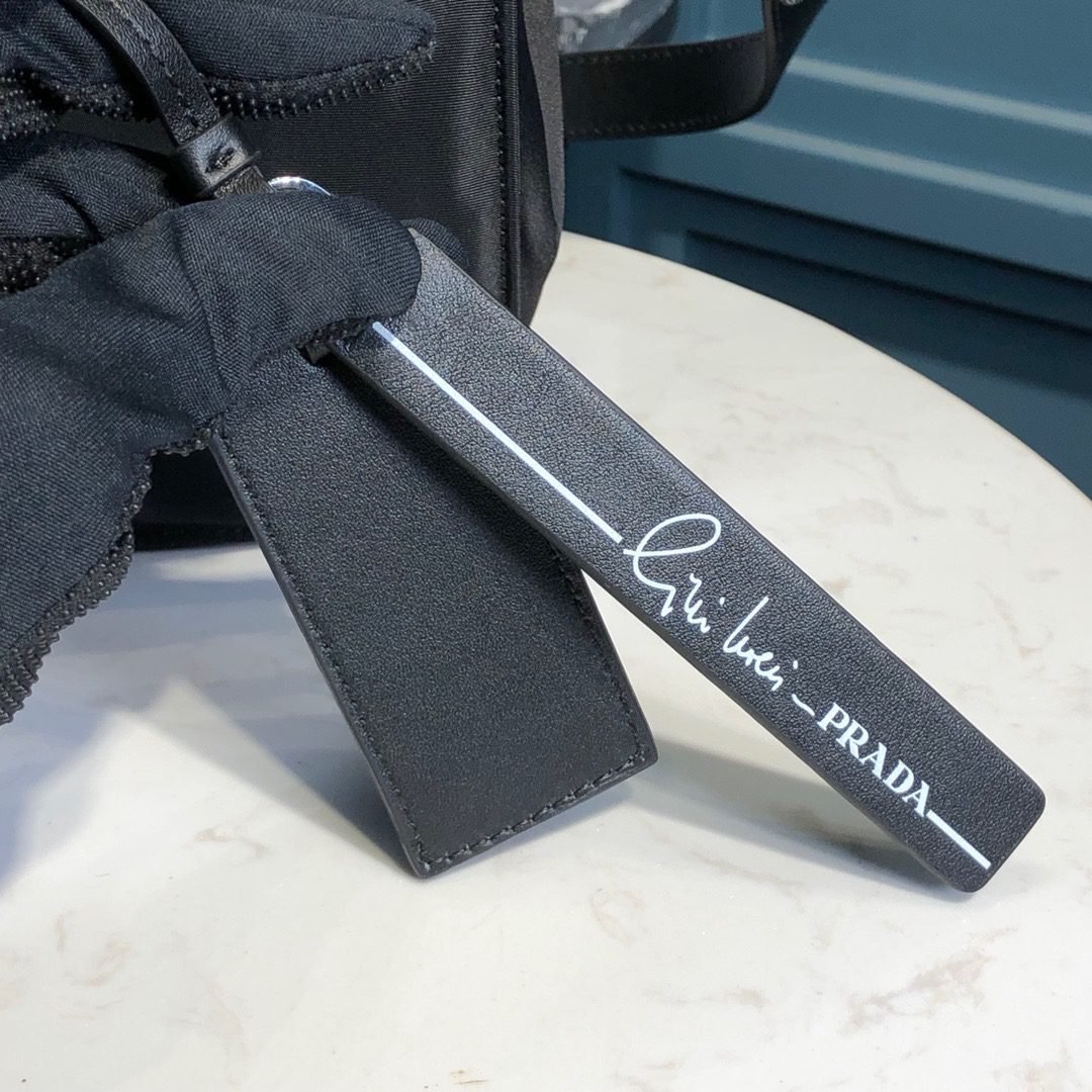 PRADA BAG - Image 5
