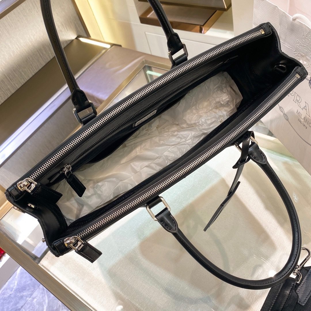 PRADA BAG - Image 7