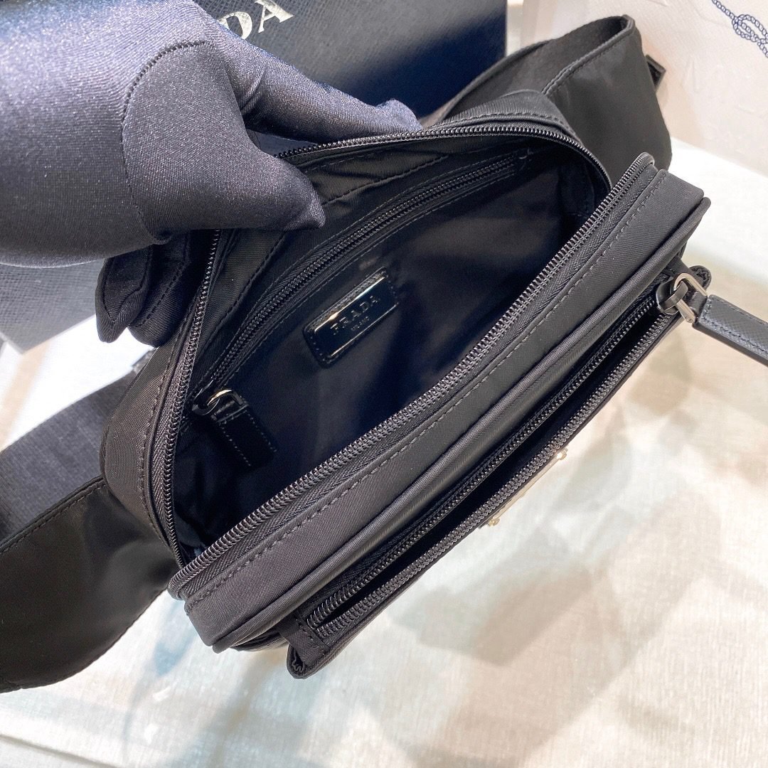 PRADA BAG - Image 7