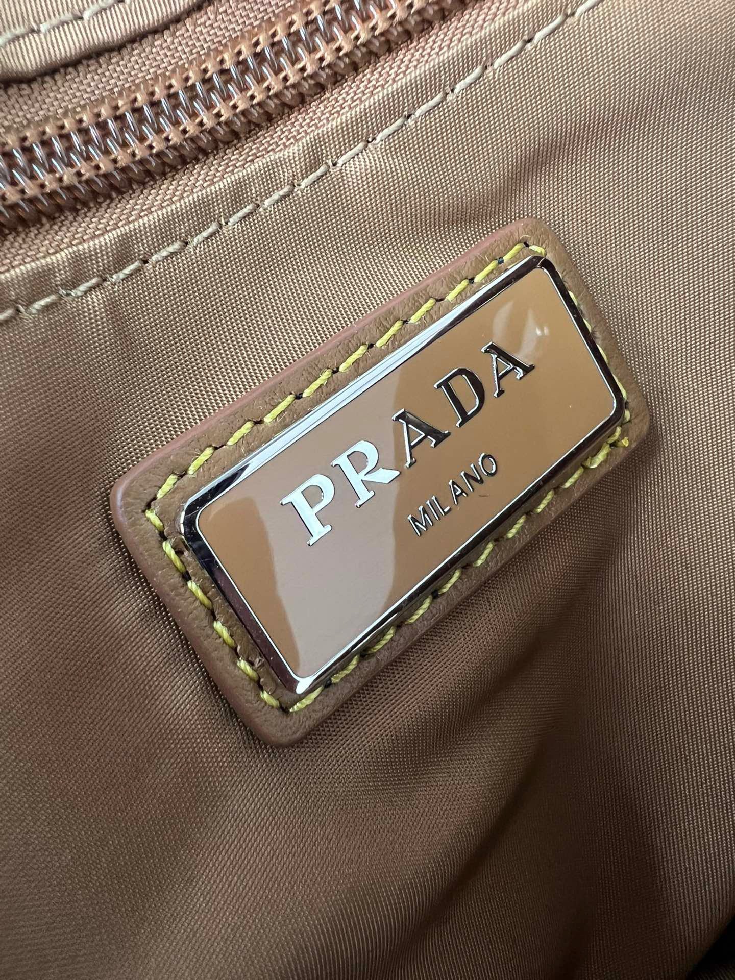 PRADA BAG - Image 5