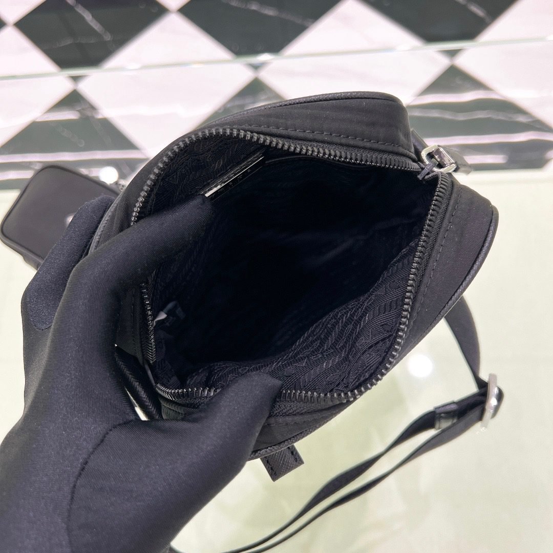PRADA BAG - Image 7
