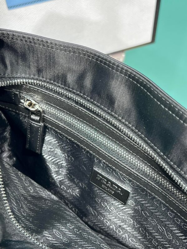 PRADA BAG - Image 8