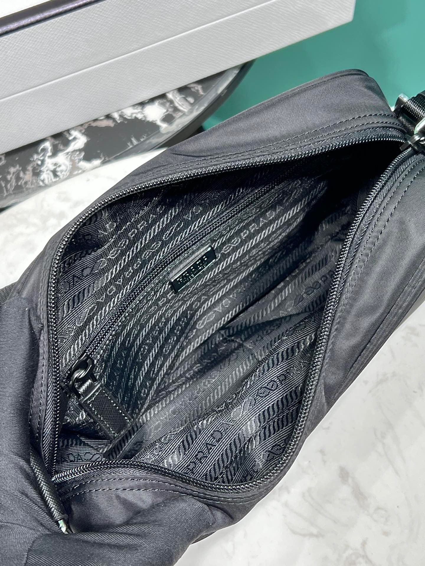 PRADA BAG - Image 5