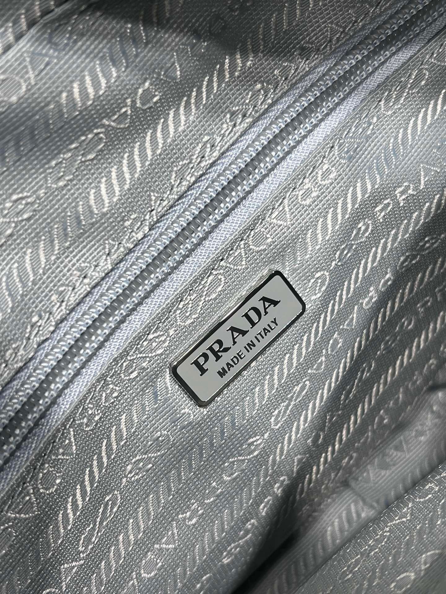 PRADA BAG - Image 7