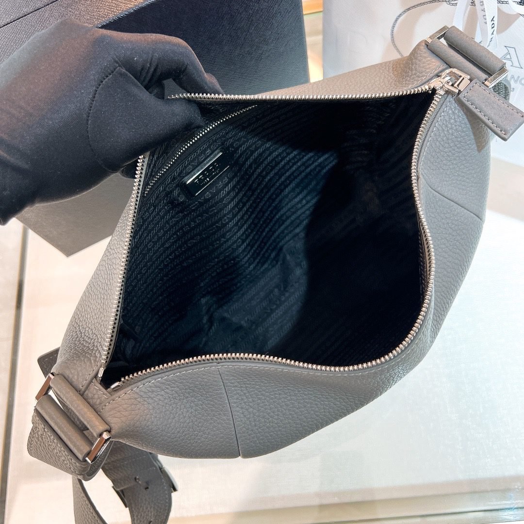 PRADA BAG - Image 7