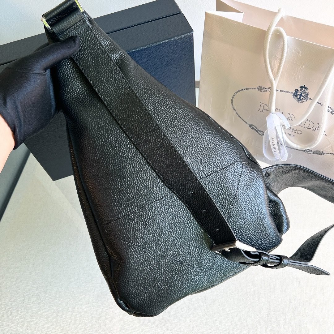 PRADA BAG - Image 3