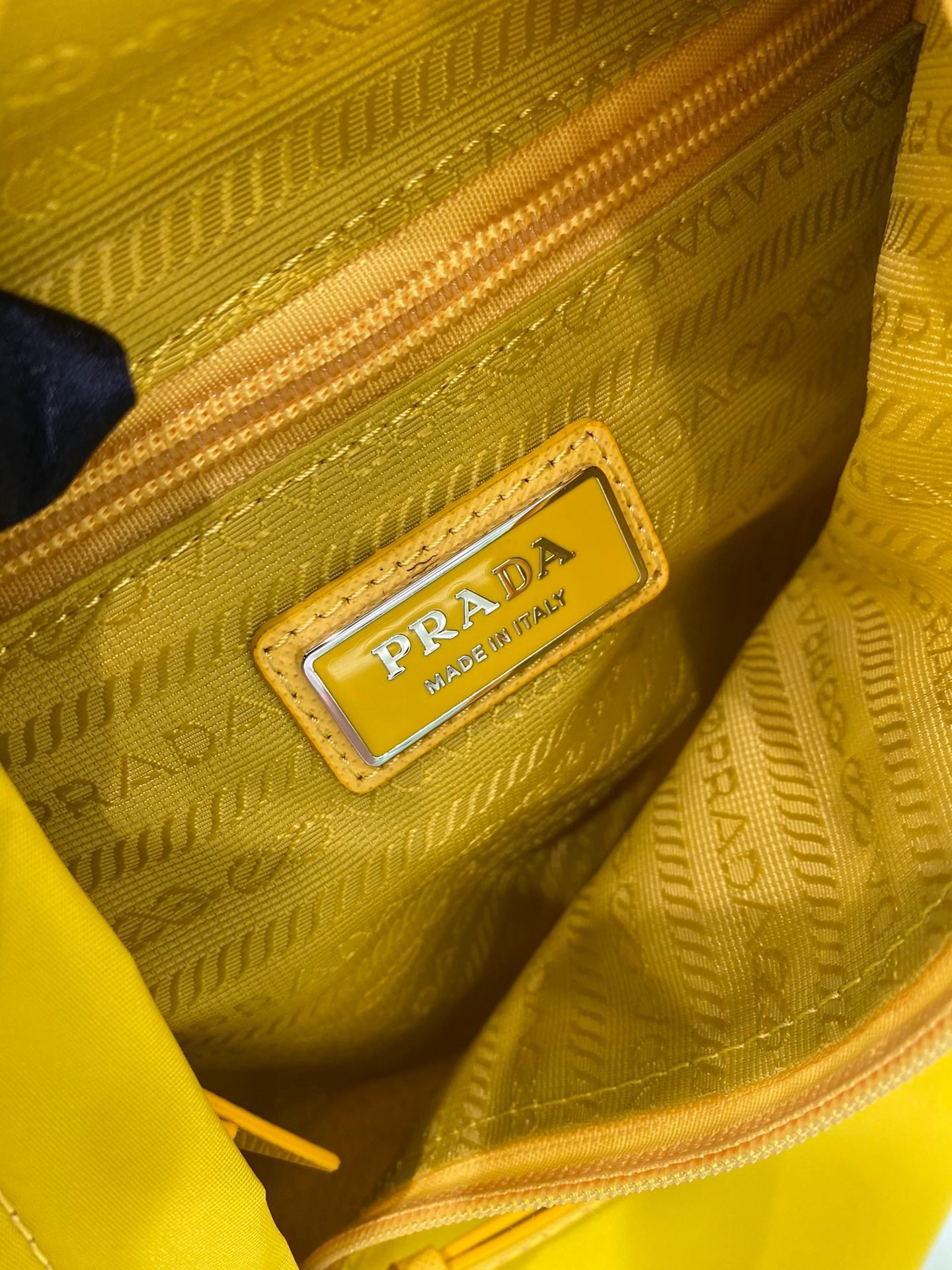 PRADA BAG - Image 5