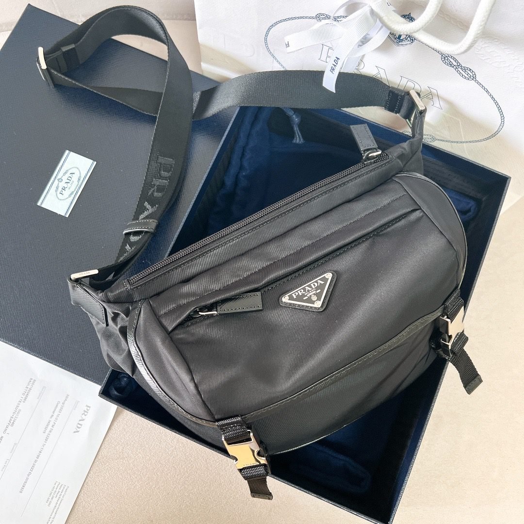 PRADA BAG - Image 2