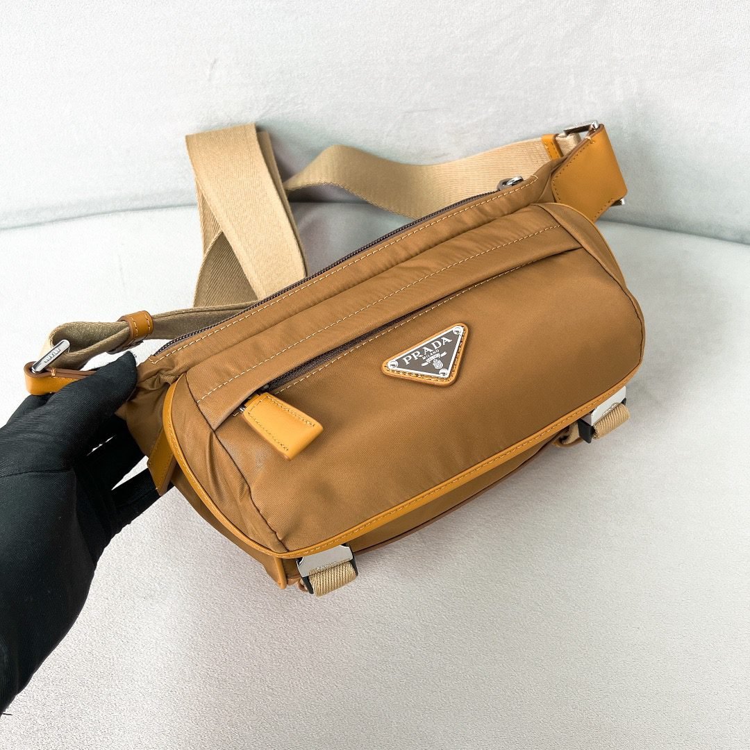 PRADA BAG - Image 3