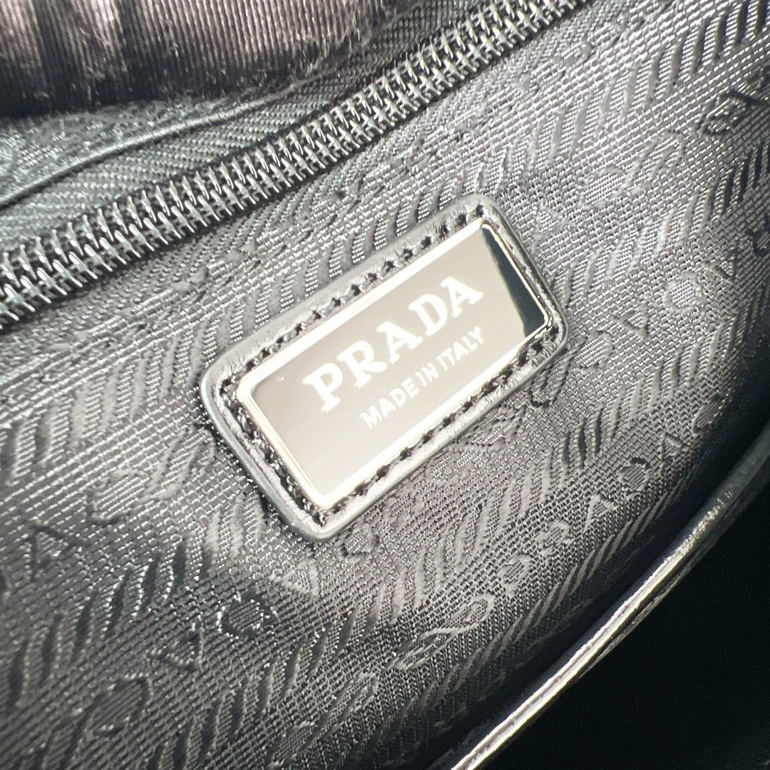 PRADA BAG - Image 5