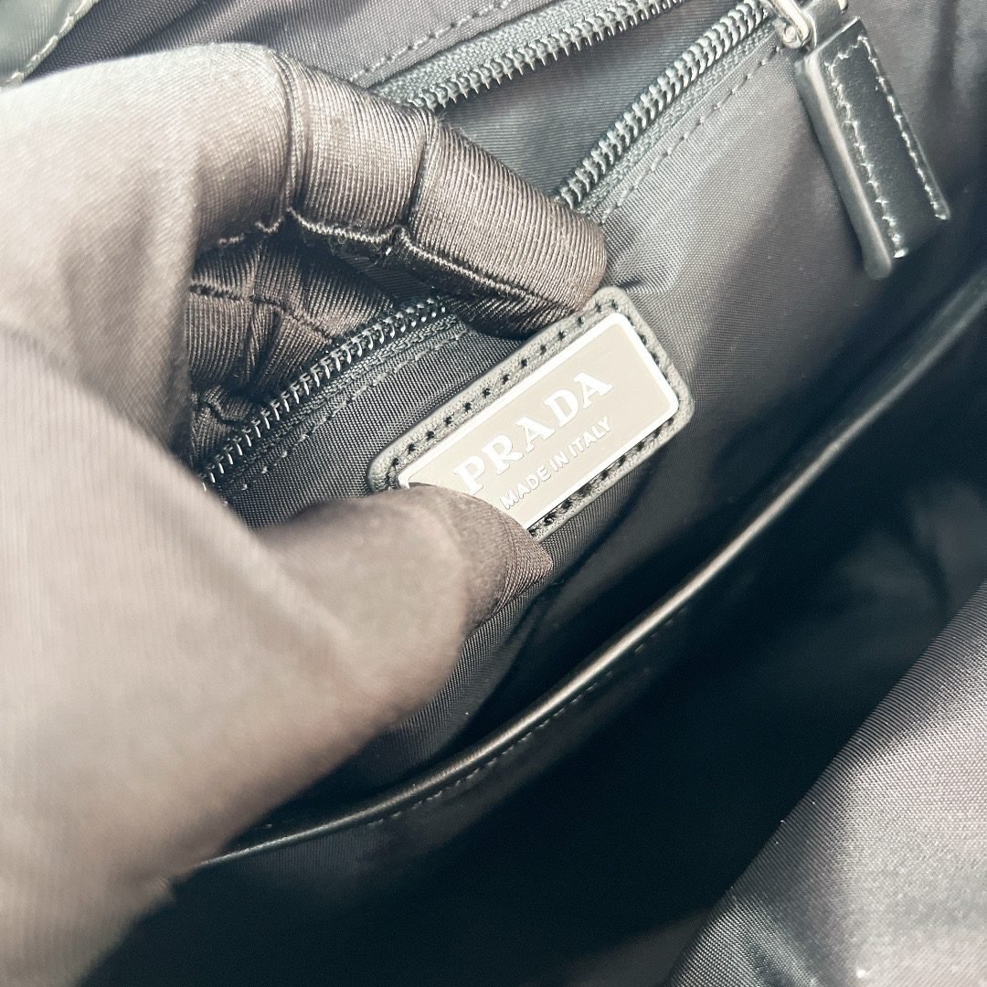 PRADA BAG - Image 5