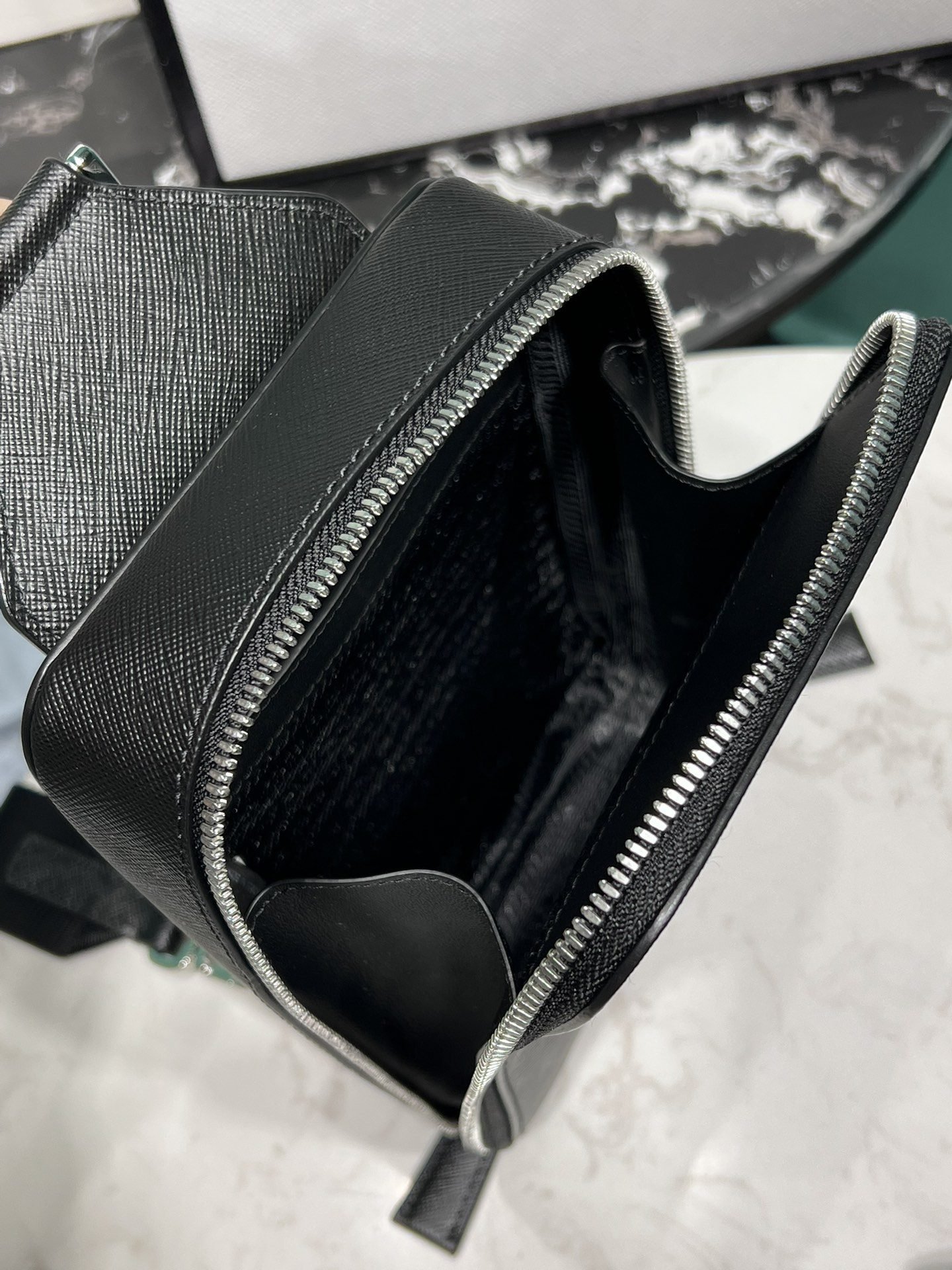 PRADA BAG - Image 5