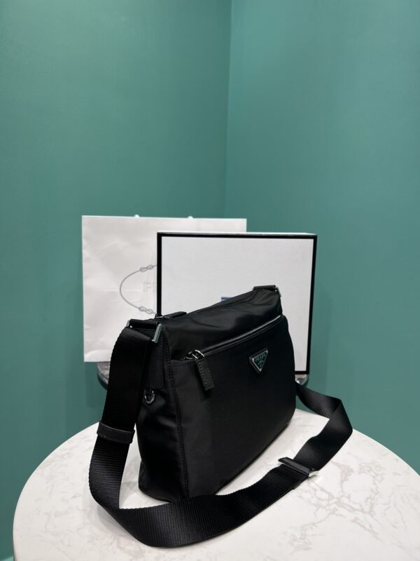PRADA BAG - Image 4