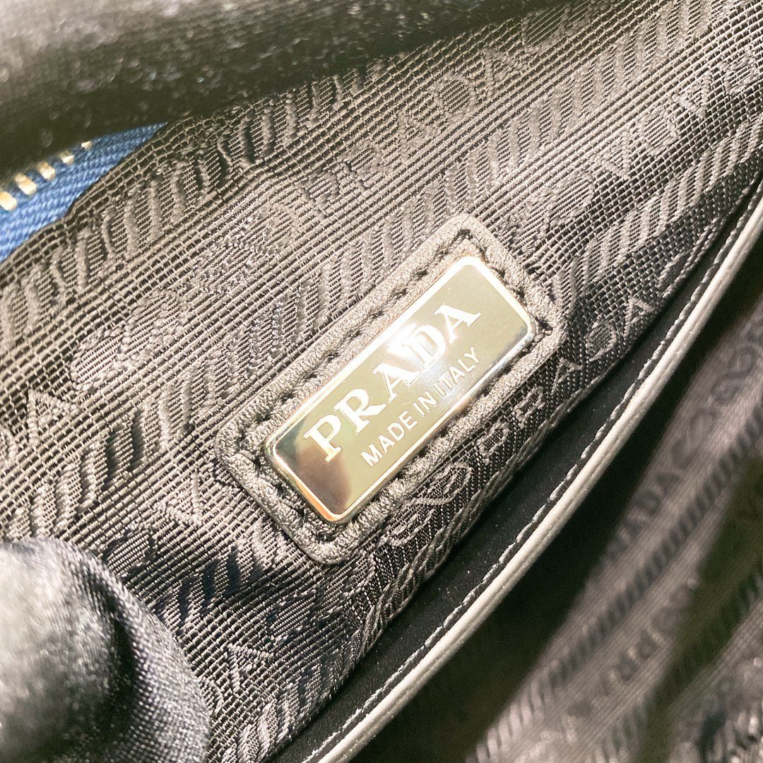 PRADA BAG - Image 5