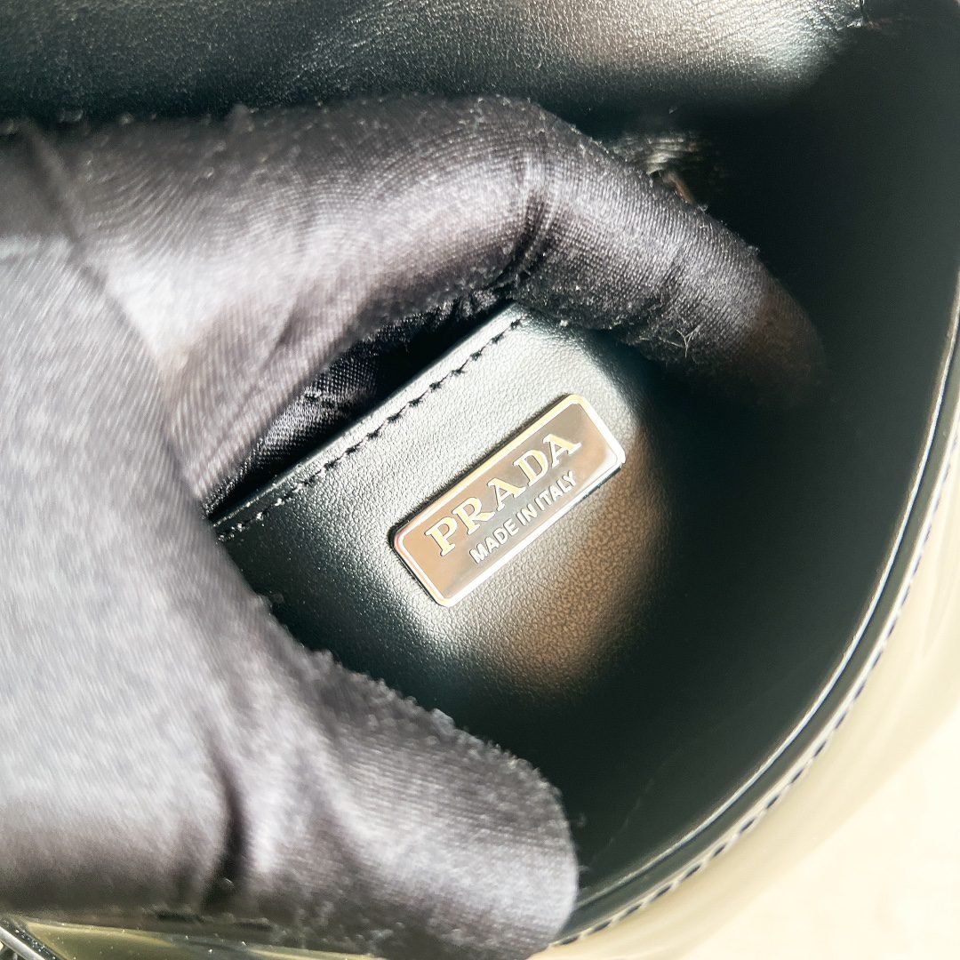PRADA BAG - Image 5